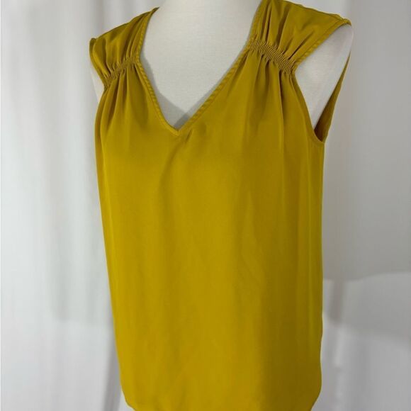 LOFT Mustard Yellow Sleeveless Top - Picture 2 of 6